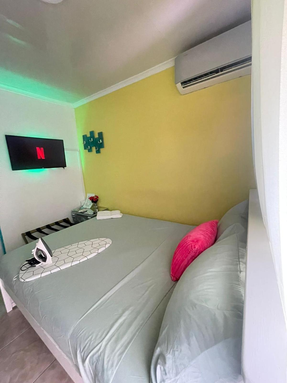 The Jazmine'S Apartment A 奥拉涅斯塔德 外观 照片